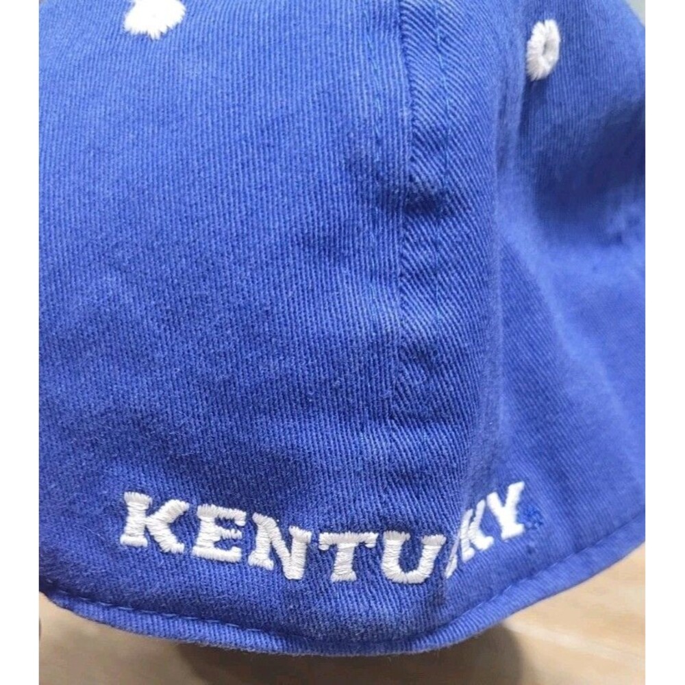 Kentucky Wildcats Youth Hat Top Of The World  Cap Flex Fit Size 6 1/2 To 6 7/8 - Picture 2 of 4